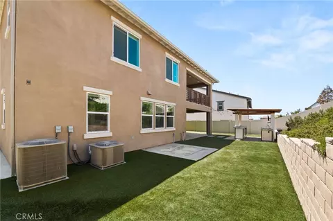 Exterior - 32448 Toyon Rd, Temecula, CA 92591 photo 14 of 19