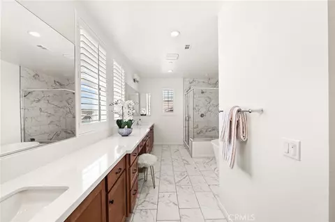 Entry Way - 32448 Toyon Rd, Temecula, CA 92591 photo 11 of 12