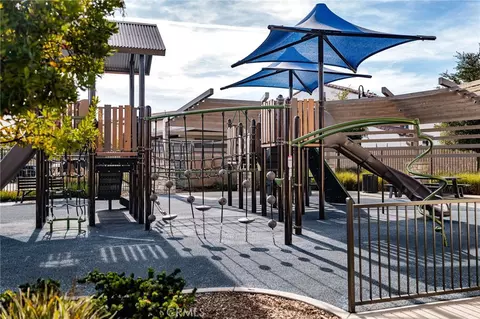 Exterior - 32448 Toyon Rd, Temecula, CA 92591 photo 16 of 19