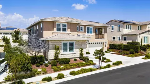 Exterior - 32448 Toyon Rd, Temecula, CA 92591 photo 3 of 19