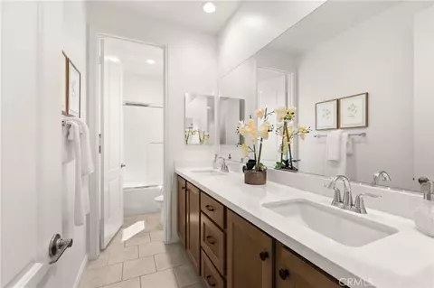 Entry Way - 32448 Toyon Rd, Temecula, CA 92591 photo 8 of 12