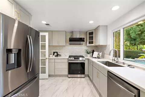 Kitchen - 973 Ichabod Way, Walnut, CA 91789 photo 3 of 6