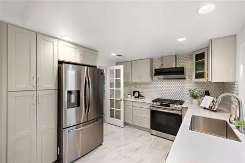 Kitchen - 973 Ichabod Way, Walnut, CA 91789 photo 2 of 6