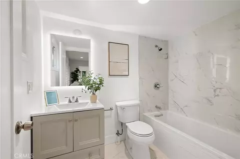 Bath - 973 Ichabod Way, Walnut, CA 91789 photo 6 of 6
