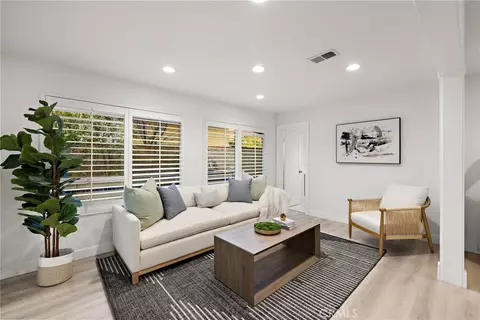 Living - 973 Ichabod Way, Walnut, CA 91789 photo 5 of 6