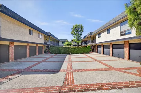 2115 Ohio, Signal Hill, CA 90755