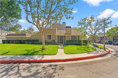 21 Summerwalk Ct, Newport Beach, CA 92663