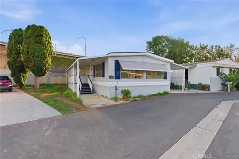 141 E Coronado Ln, Tustin, CA 92780 photo 4