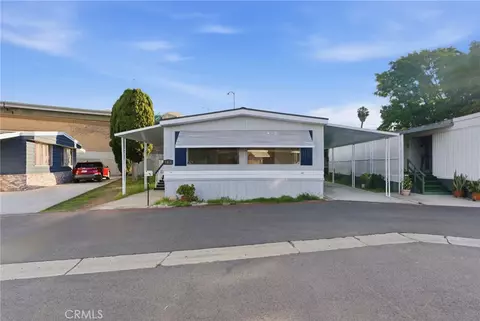 141 E Coronado Ln, Tustin, CA 92780 photo 3