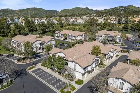 208 Chaumont, Foothill Ranch, CA 92610