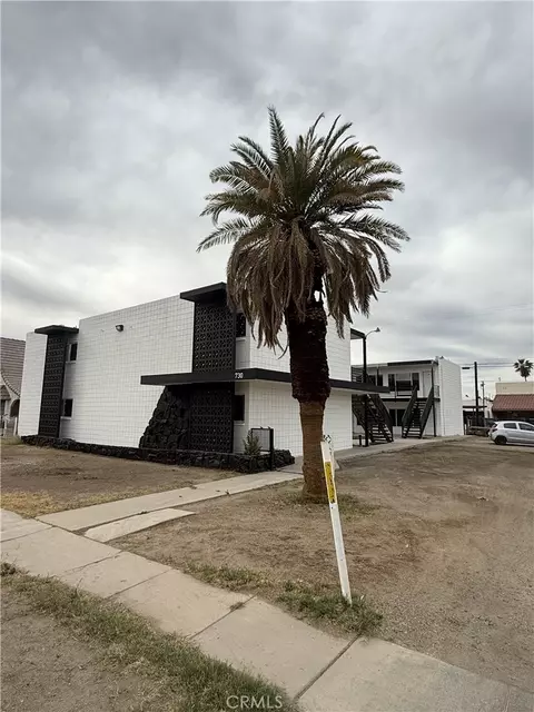 730 W Olive, El Centro, CA 92243