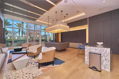 877 Francisco #1717, Los Angeles, CA 90017