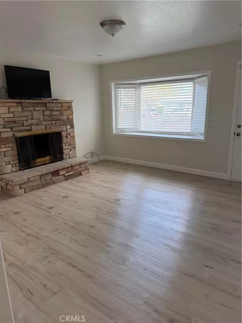 Living - 1056 E Alexander, Merced, CA 95340 photo 2 of 4