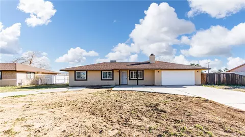21011 Ponca, Apple Valley, CA 92308