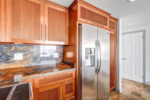 Kitchen - 700 E Ocean #3107, Long Beach, CA 90802 photo 7 of 7