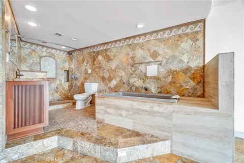 700 E Ocean #3107, Long Beach, CA 90802