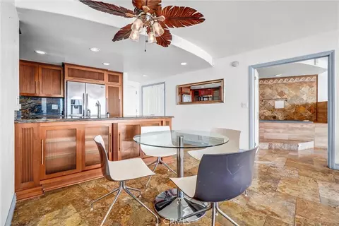 Dining - 700 E Ocean #3107, Long Beach, CA 90802 photo 2 of 3