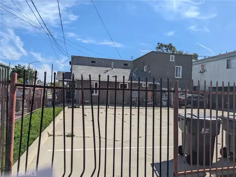 926 E 11th, Long Beach, CA 90813 photo 3