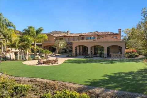 Exterior - 18795 Heritage, Poway, CA 92064 photo 7 of 15
