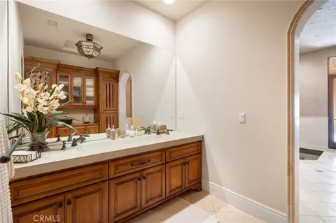 Bath - 18795 Heritage, Poway, CA 92064 photo 6 of 11