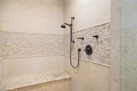 Bath - 18795 Heritage, Poway, CA 92064 photo 7 of 11