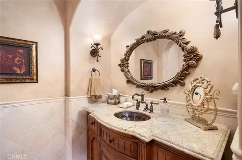 Bath - 18795 Heritage, Poway, CA 92064 photo 10 of 11