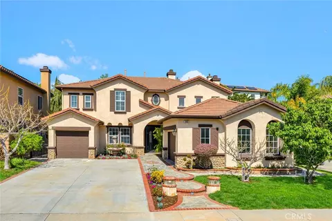 2463 N Eaton Ct, Orange, CA 92867