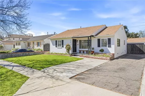 329 Catalpa Ave, Brea, CA 92821