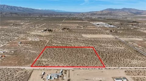 10384 Locust, Lucerne Valley, CA 92356