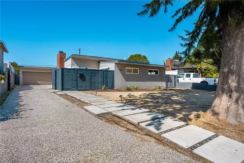 4439 Clark Ave, Long Beach, CA 90808