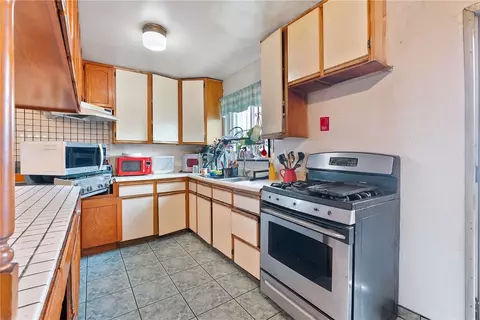 Kitchen - 1020 N Kemp, Compton, CA 90220 photo 2 of 4