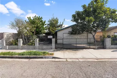 1020 N Kemp, Compton, CA 90220