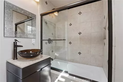 Bath - 11082 Meads, Orange, CA 92869 photo 3 of 4
