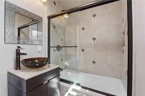 Bath - 11082 Meads, Orange, CA 92869 photo 3 of 4