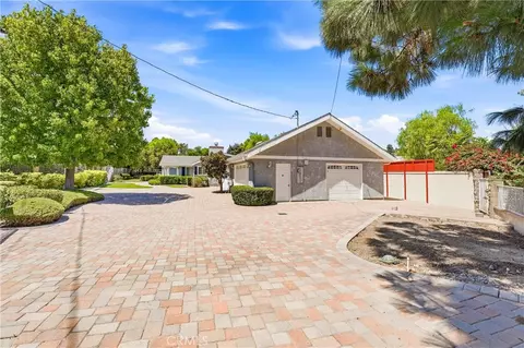Exterior - 11082 Meads, Orange, CA 92869 photo 13 of 15
