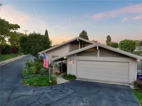 4220 Virginia Vis, Long Beach, CA 90807