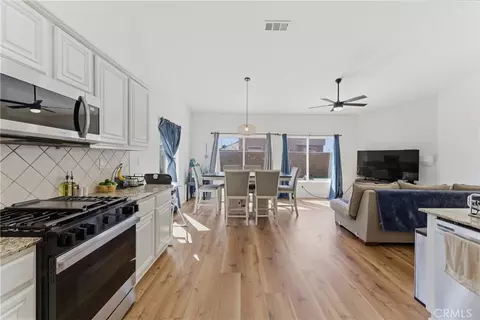Entry Way - 2036 E Jenner, Lancaster, CA 93535 photo 7 of 13