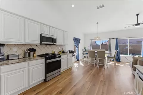 Entry Way - 2036 E Jenner, Lancaster, CA 93535 photo 8 of 13