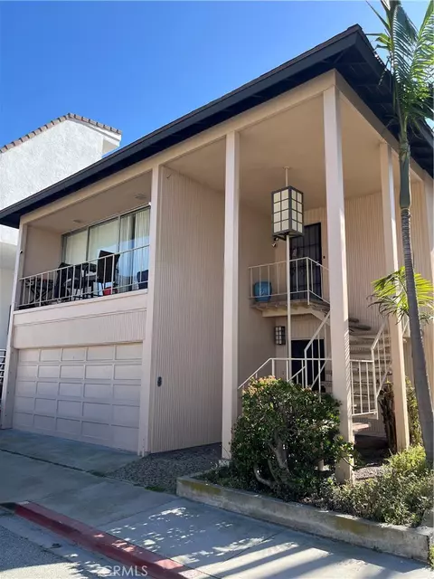 6810 E Ocean Blvd, Long Beach, CA 90803