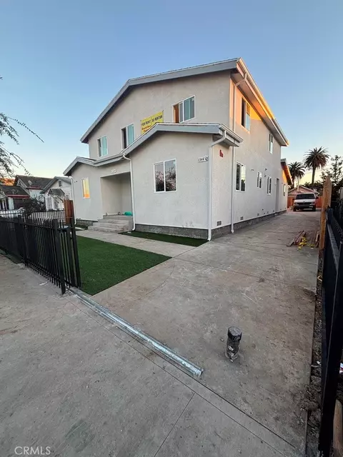 1344 W 83rd Pl, Los Angeles, CA 90044