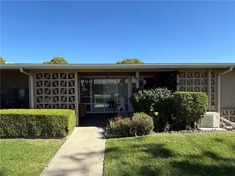 1260 Knollwood Rd M4-39b, Seal Beach, CA 90740