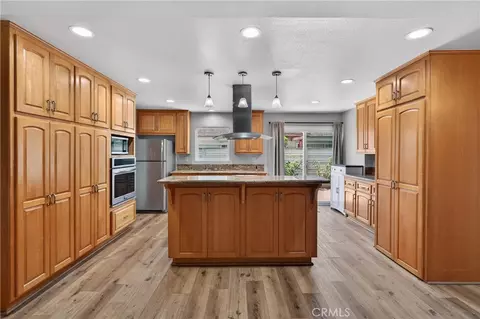 14802 Newport #20B, Tustin, CA 92780