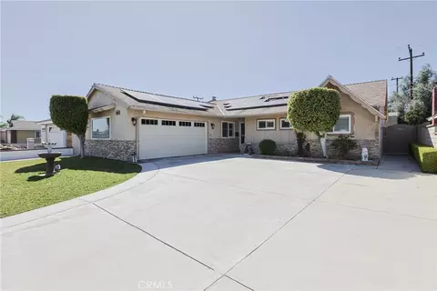 16327 San Gabriel St, Fountain Valley, CA 92708