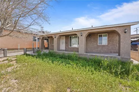 1120 W Buena Vista St, Barstow, CA 92311