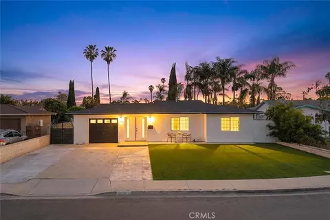 223 W Simmons Ave, Anaheim, CA 92802