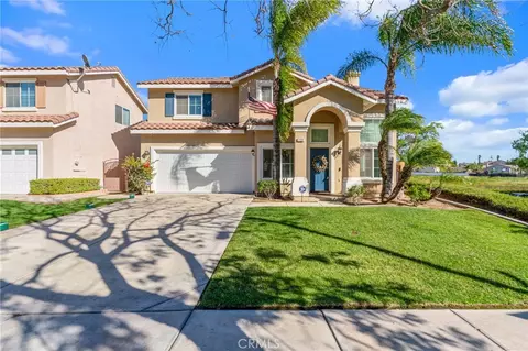 729 La Docena Ln, Corona, CA 92879