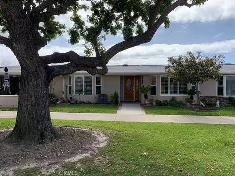 1631 Interlachen Rd M11-264i, Seal Beach, CA 90740