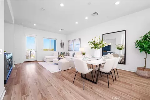 390 Merit, Irvine, CA 92618