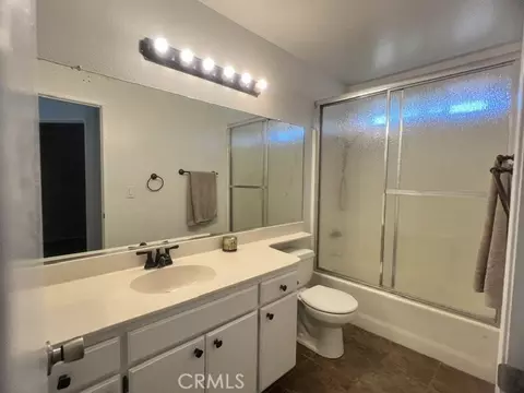 Bath - 7838 Lavender Ct, Highland, CA 92346 photo 2 of 2