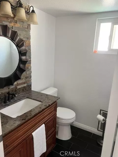 Bath - 7838 Lavender Ct, Highland, CA 92346 photo 1 of 2